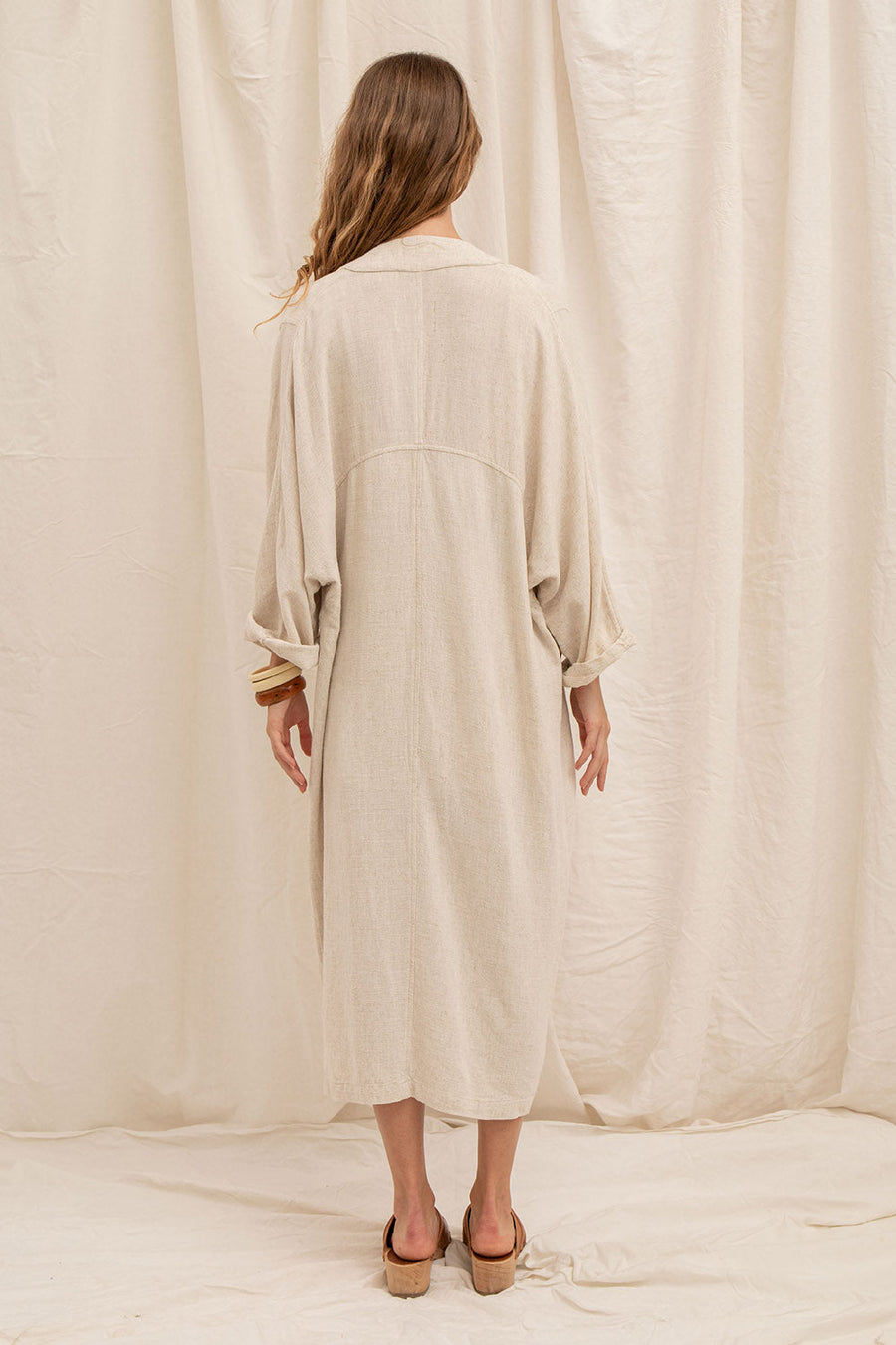 Veste kimono longue Émilie, porté
